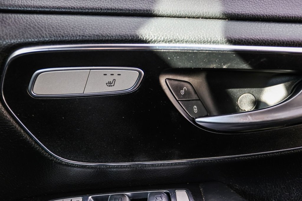 Used Mercedes-Benz V-Class 2017 for sale - 77110404: Photo 38