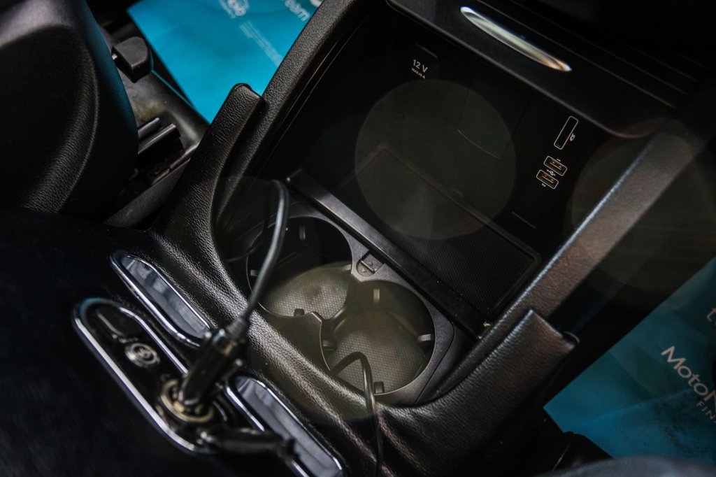 Used Mercedes-Benz V-Class 2017 for sale - 77110404: Photo 45