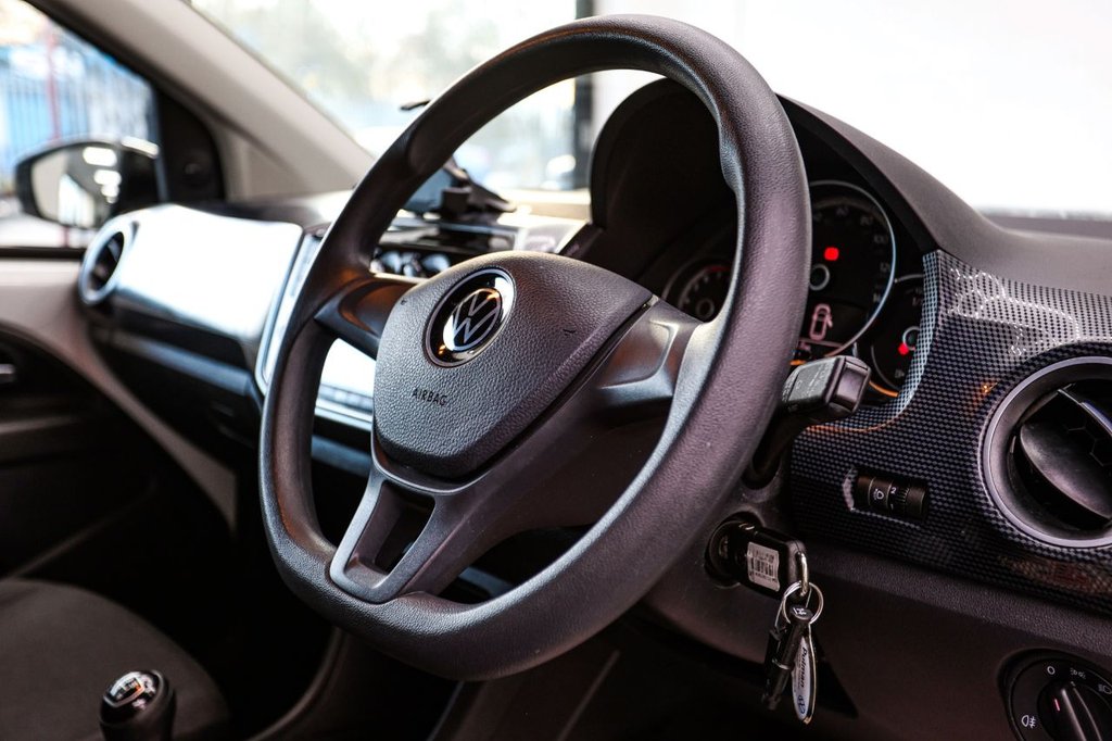 Used Volkswagen up! 2021 for sale - 77199789: Photo 30