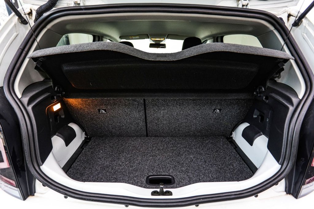 Used Volkswagen up! 2021 for sale - 77199789: Photo 44