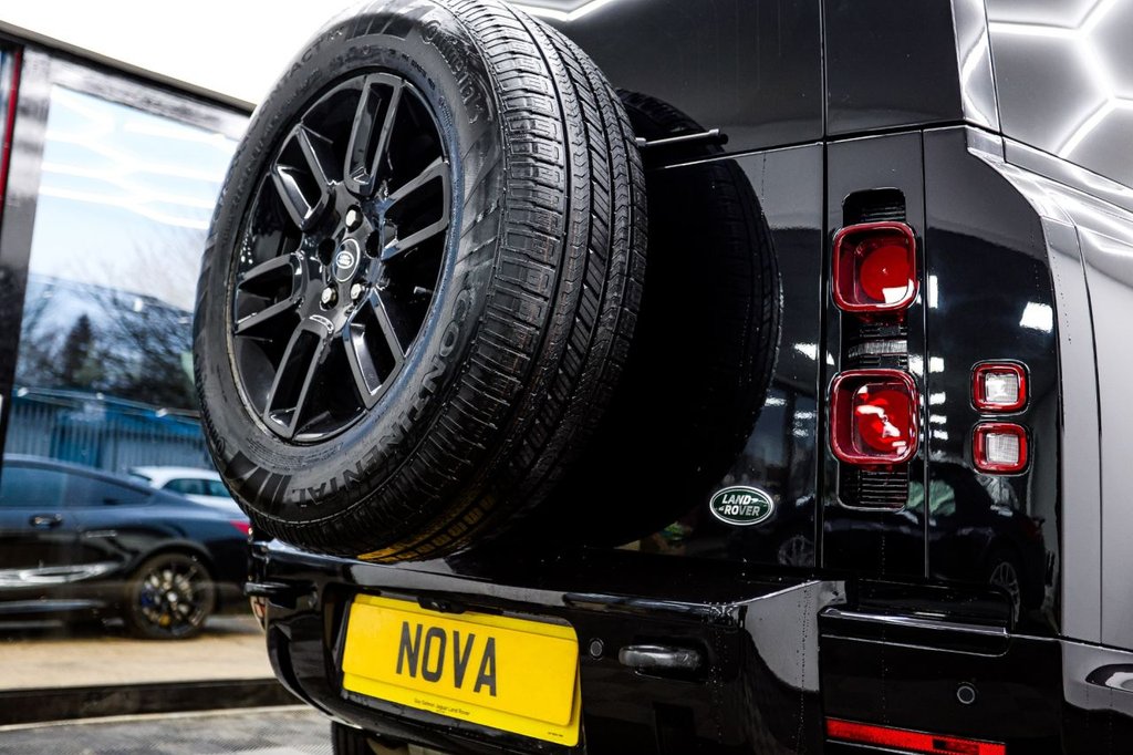 Used Land Rover Defender 2022 for sale - 77672731: Photo 13