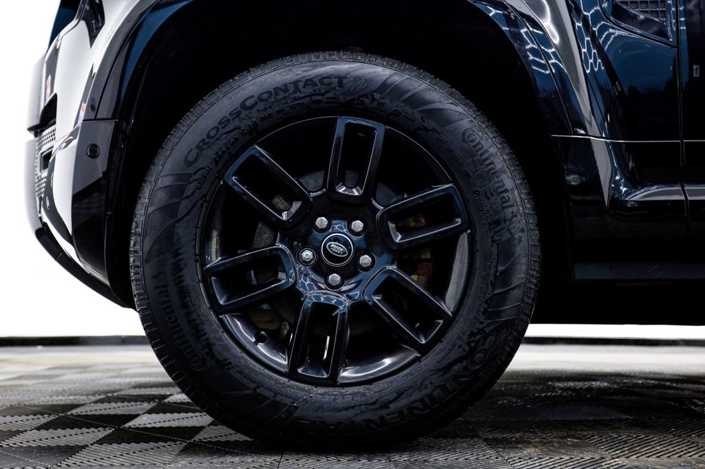 Used Land Rover Defender 2022 for sale - 77672731: Photo 17