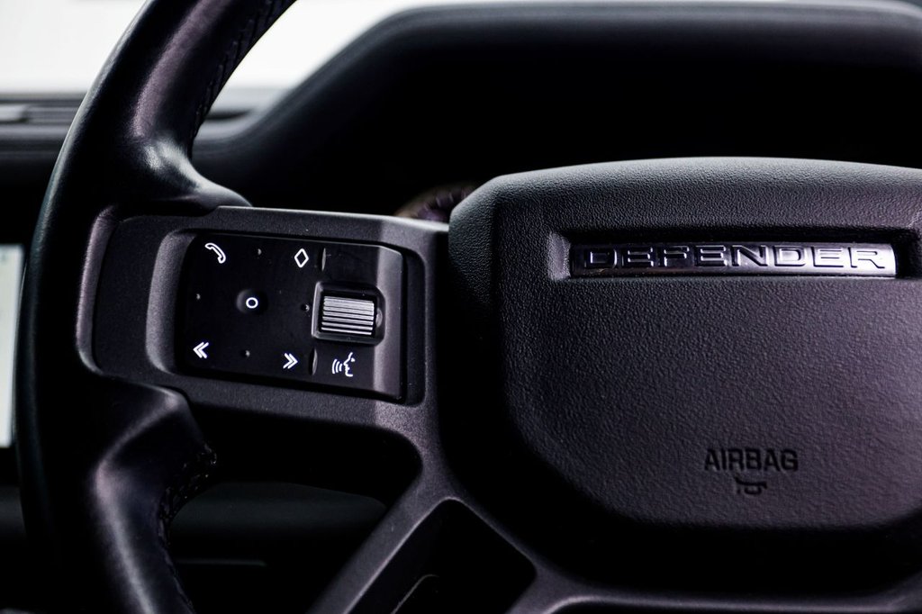 Used Land Rover Defender 2022 for sale - 77672731: Photo 37