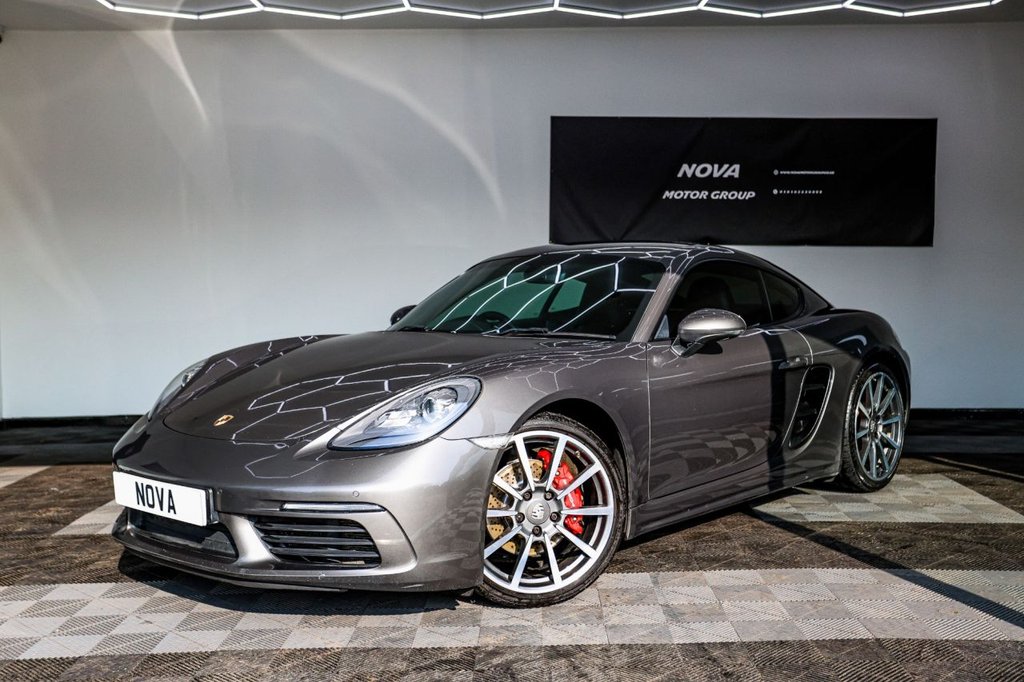 Used Porsche 718 Cayman 2017 for sale - 77765046: Photo 2