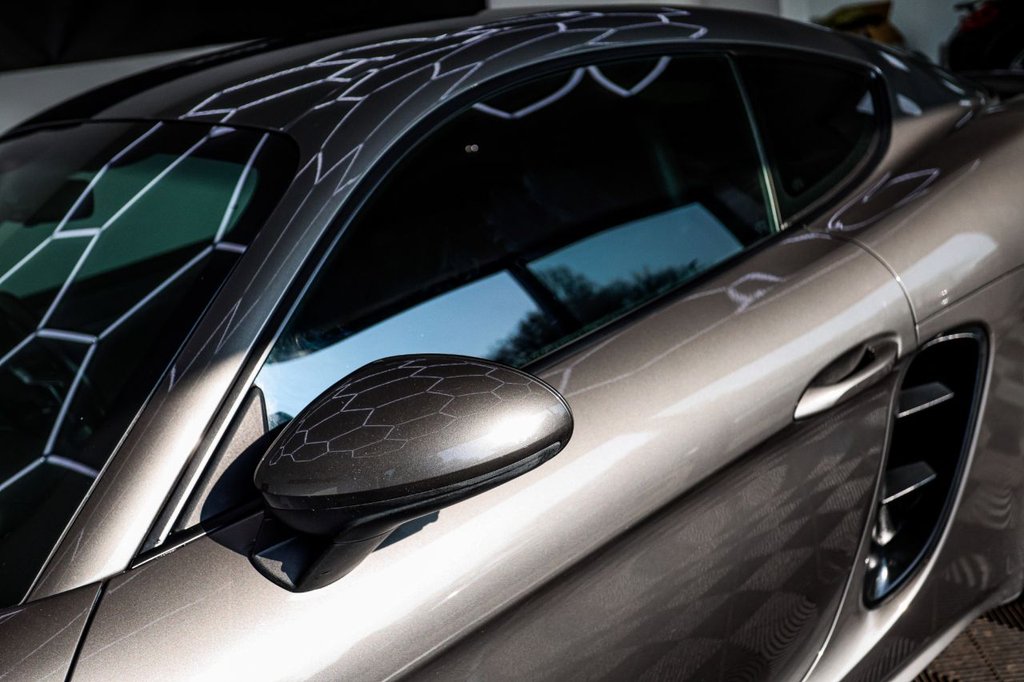 Used Porsche 718 Cayman 2017 for sale - 77765046: Photo 21