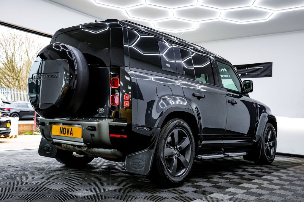 Used Land Rover Defender 2023 for sale - 77991243: Photo 10