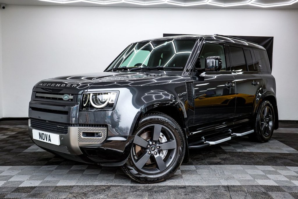 Used Land Rover Defender 2023 for sale - 77991243: Photo 2