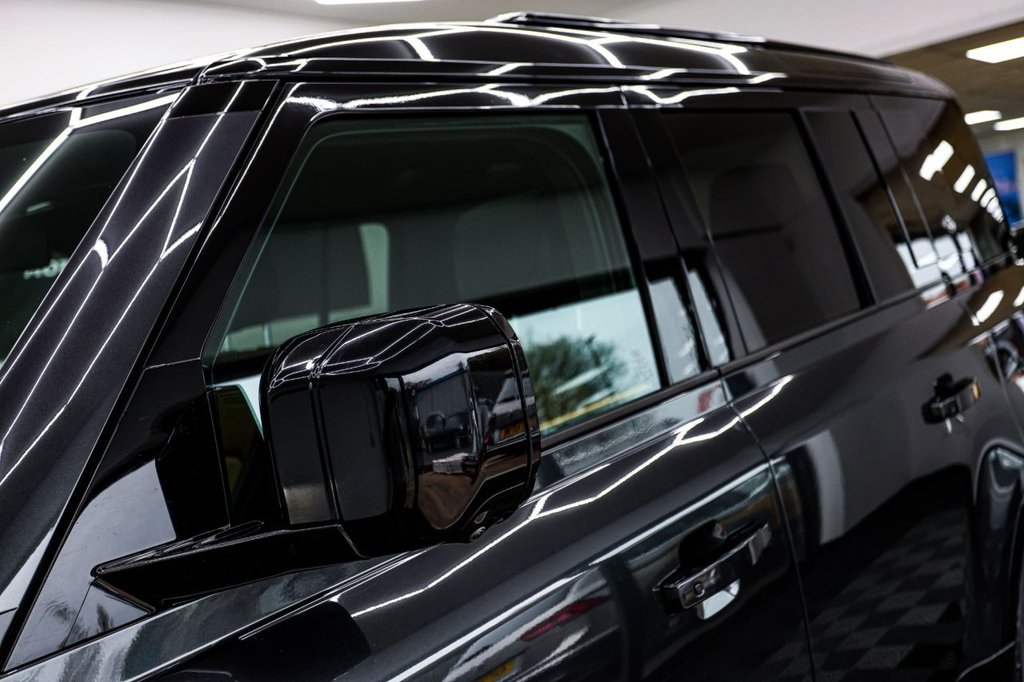 Used Land Rover Defender 2023 for sale - 77991243: Photo 24