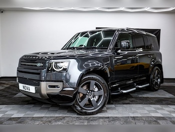 Used Land Rover Defender 2023 for sale - 77991243: Photo