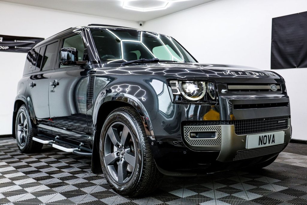 Used Land Rover Defender 2023 for sale - 77991243: Photo 3