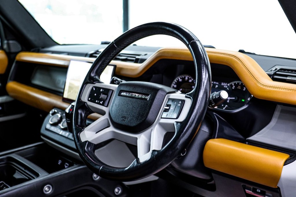 Used Land Rover Defender 2023 for sale - 77991243: Photo 36