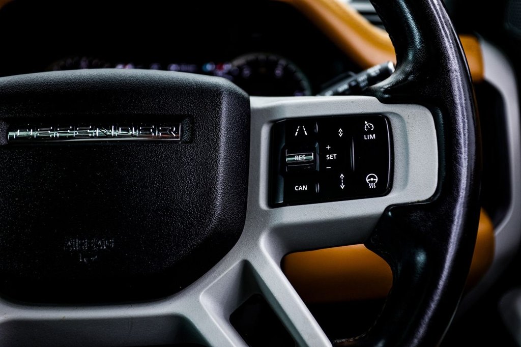 Used Land Rover Defender 2023 for sale - 77991243: Photo 41