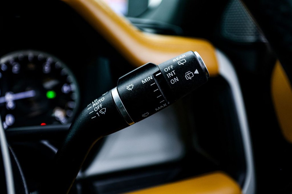 Used Land Rover Defender 2023 for sale - 77991243: Photo 43