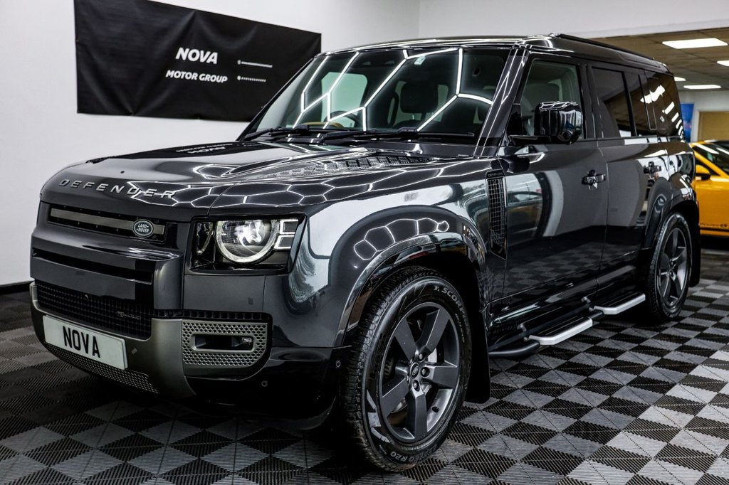 Used Land Rover Defender 2023 for sale - 77991243: Photo 7