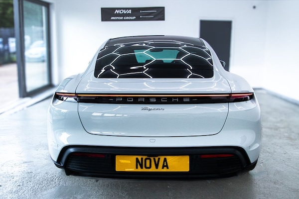 Used Porsche Taycan 2021 for sale - 75515383: Photo 10