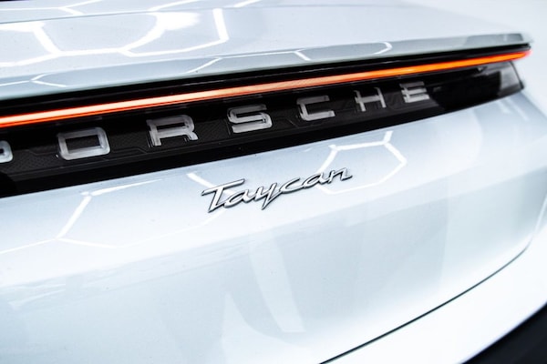 Used Porsche Taycan 2021 for sale - 75515383: Photo 13