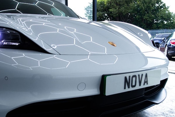 Used Porsche Taycan 2021 for sale - 75515383: Photo 18