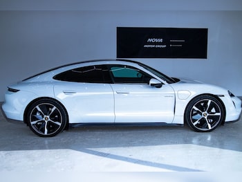 Used Porsche Taycan 2021 for sale - 75515383: Photo