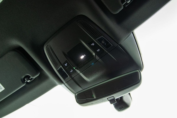 Used Porsche Taycan 2021 for sale - 75515383: Photo 50