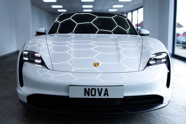 Used Porsche Taycan 2021 for sale - 75515383: Photo 6