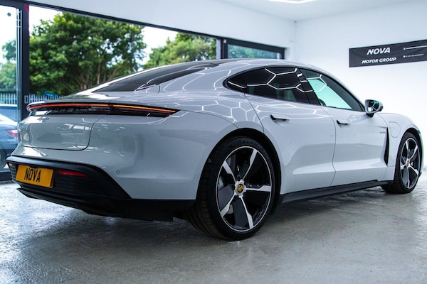 Used Porsche Taycan 2021 for sale - 75515383: Photo 9