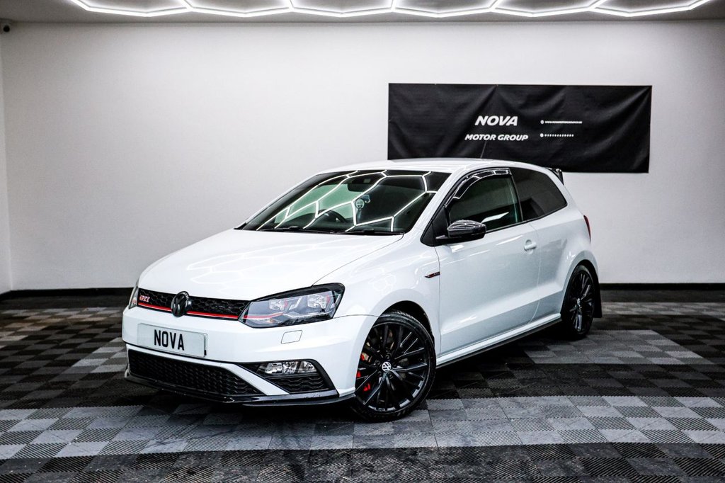 Used Volkswagen Polo 2016 for sale - 77059681: Photo 2