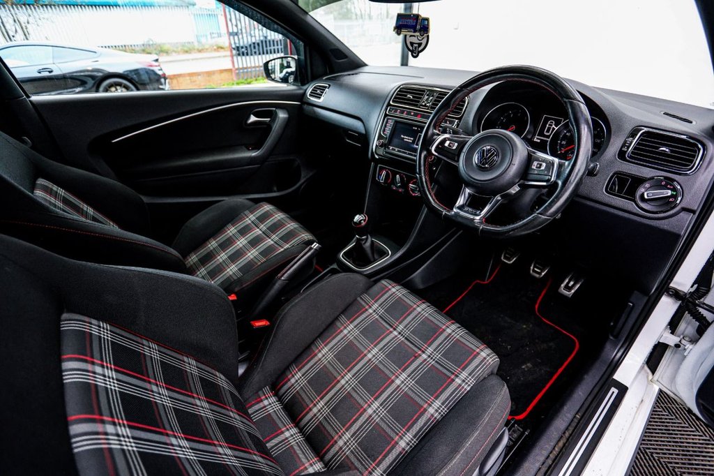 Used Volkswagen Polo 2016 for sale - 77059681: Photo 25