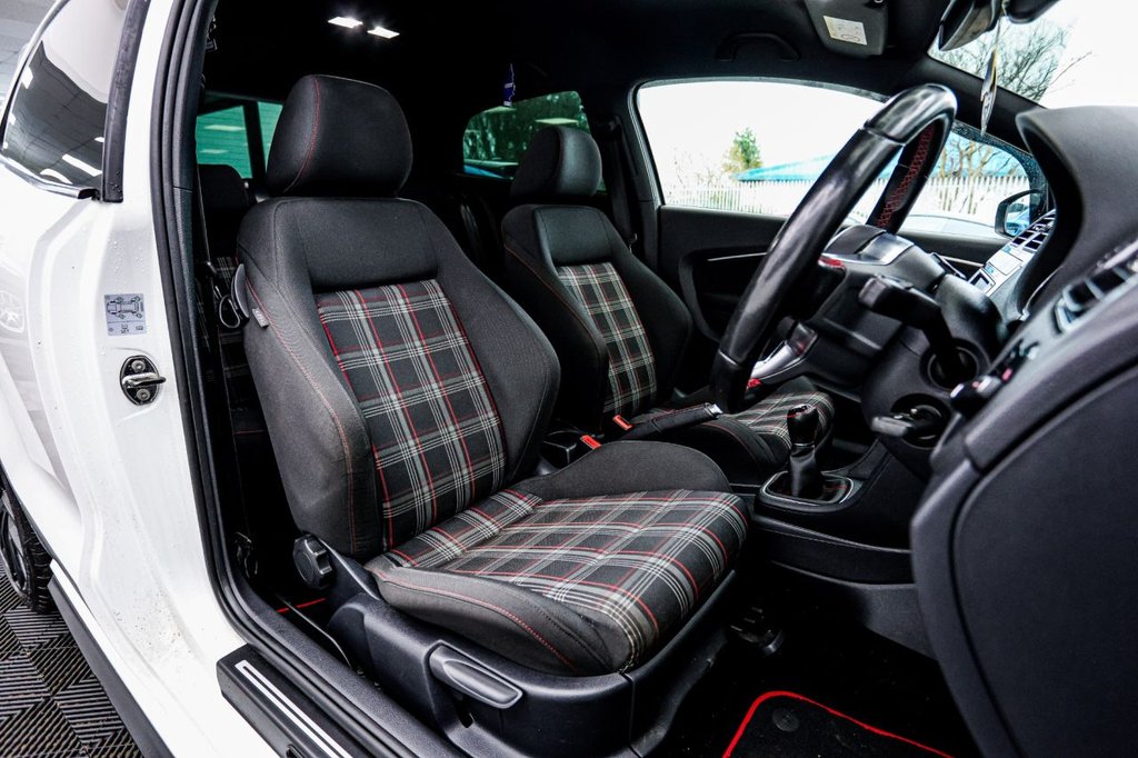 Used Volkswagen Polo 2016 for sale - 77059681: Photo 26