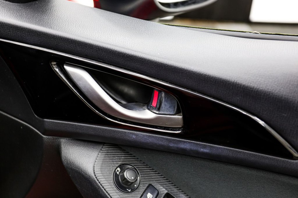 Used Mazda Mazda3 2016 for sale - 76356573: Photo 31