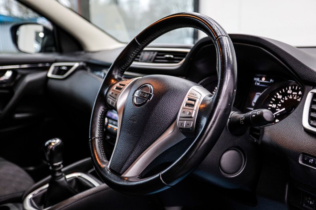 Used Nissan Qashqai 2015 for sale - 77026776: Photo 32