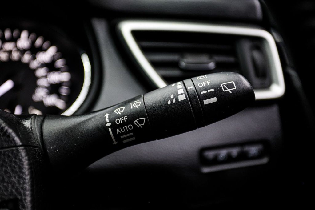 Used Nissan Qashqai 2015 for sale - 77026776: Photo 37