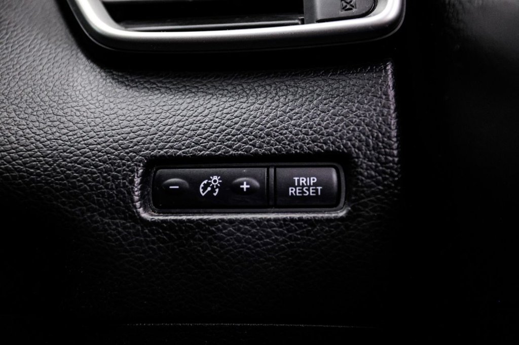 Used Nissan Qashqai 2015 for sale - 77026776: Photo 38