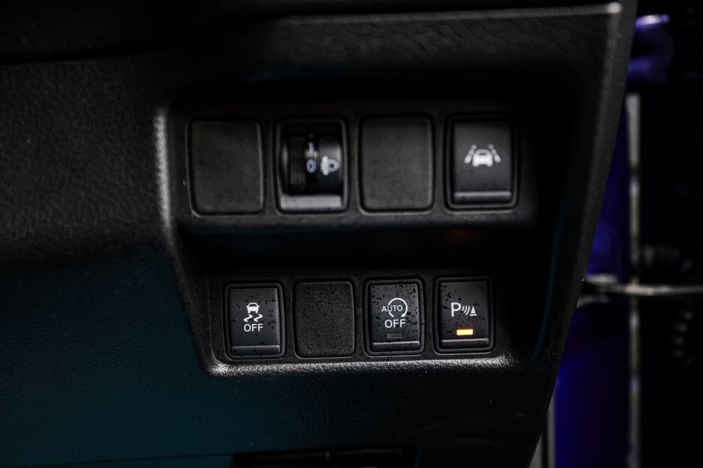 Used Nissan Qashqai 2015 for sale - 77026776: Photo 39