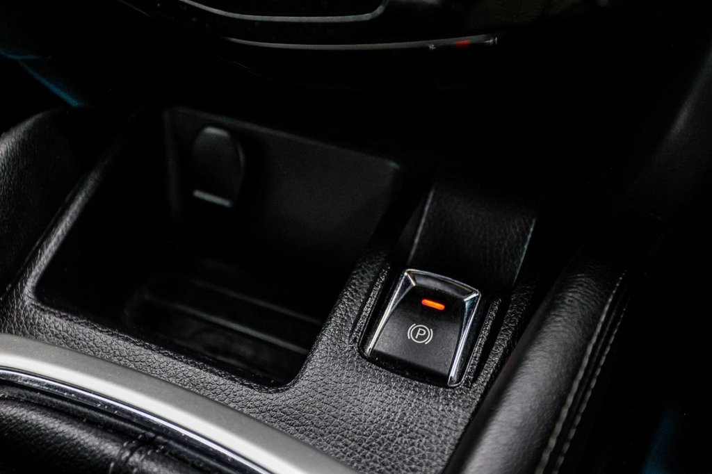 Used Nissan Qashqai 2015 for sale - 77026776: Photo 45