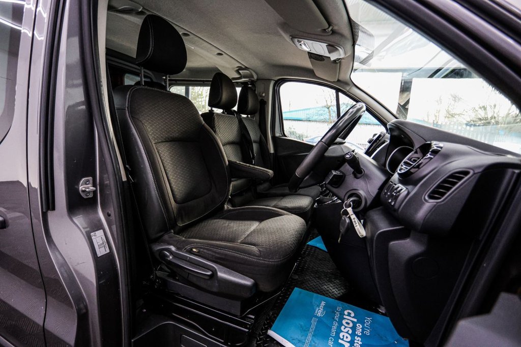 Used Vauxhall Vivaro 2016 for sale - 76950685: Photo 23