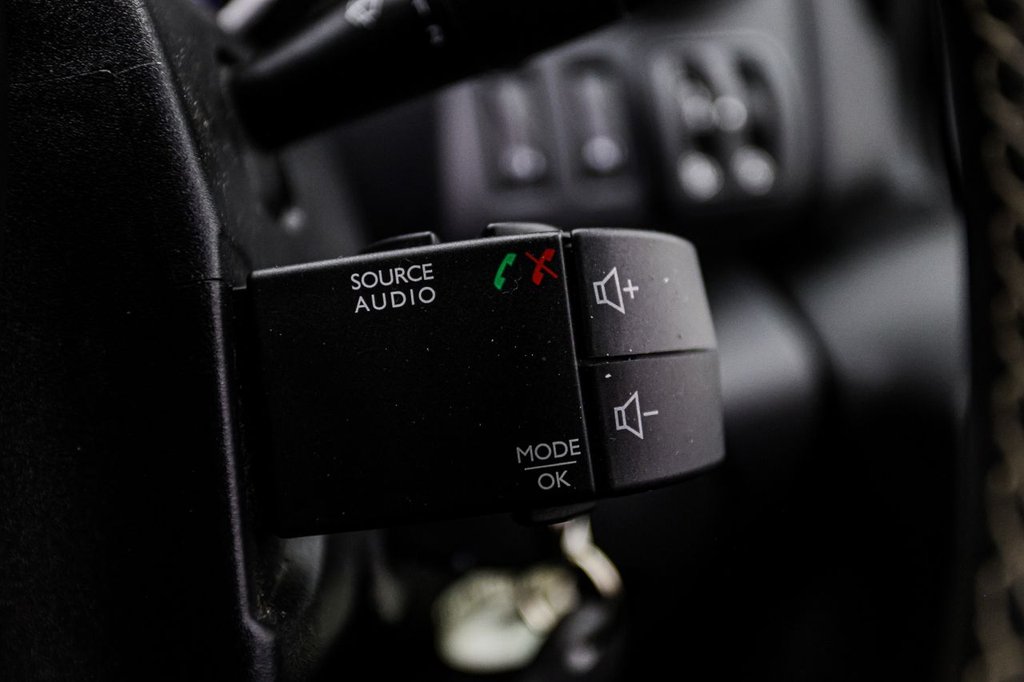 Used Vauxhall Vivaro 2016 for sale - 76950685: Photo 35