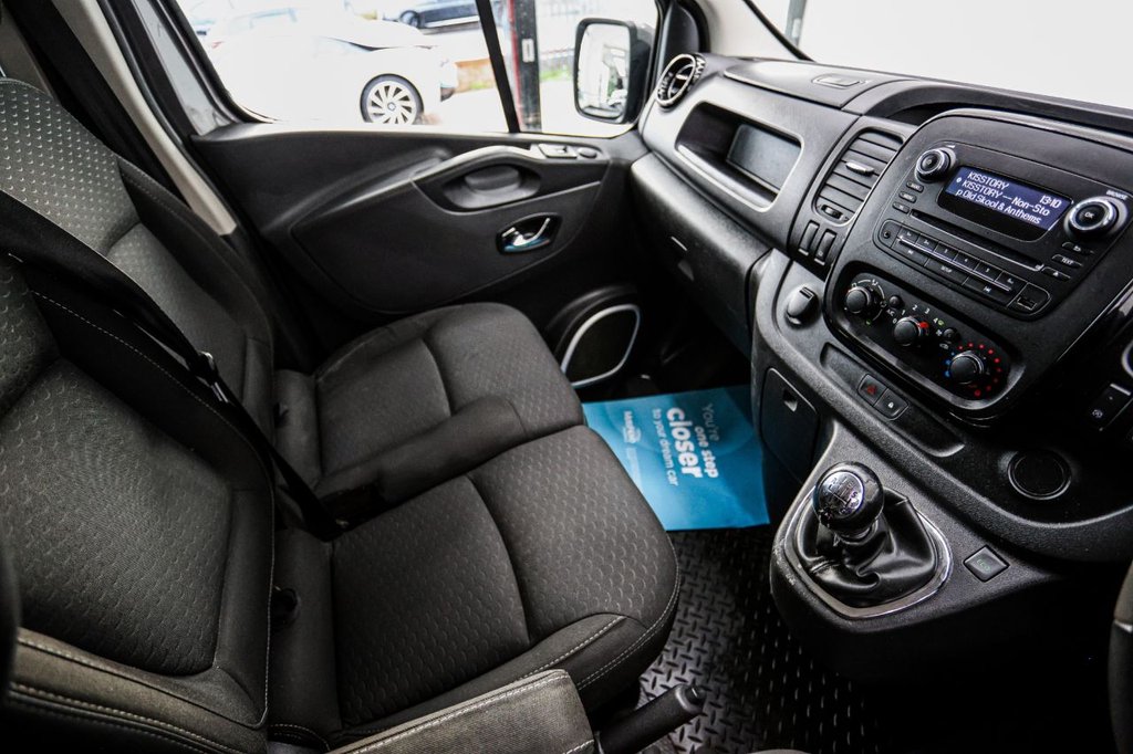 Used Vauxhall Vivaro 2016 for sale - 76950685: Photo 45