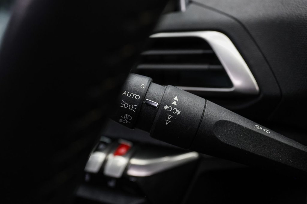 Used Peugeot 3008 2019 for sale - 76535998: Photo 39