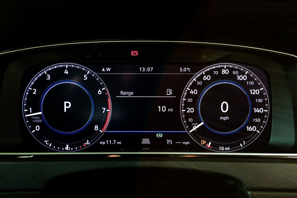 Used Volkswagen Golf 2017 for sale - 77165920: Photo 39