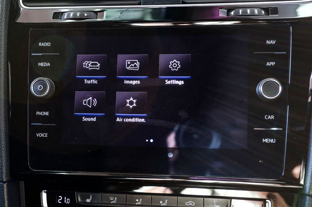 Used Volkswagen Golf 2017 for sale - 77165920: Photo 43