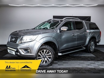 Used Nissan Navara 2016 for sale - 78749739: Photo