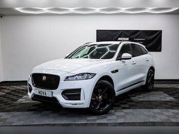 Used Jaguar F-Pace 2017 for sale - 76910205: Photo
