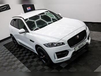 Used Jaguar F-Pace 2017 for sale - 76910205: Photo