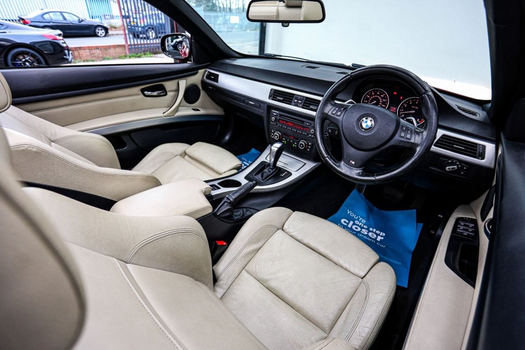 Used BMW 3 Series 2011 for sale - 77064822: Photo 24