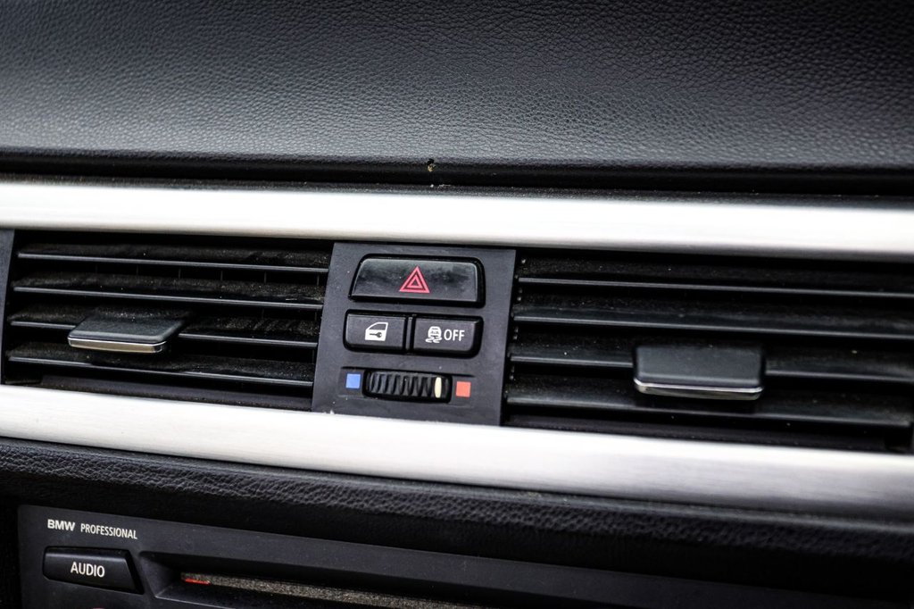 Used BMW 3 Series 2011 for sale - 77064822: Photo 41