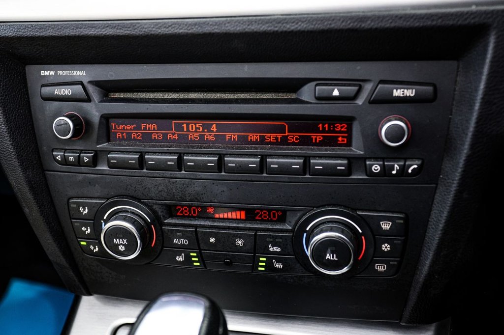 Used BMW 3 Series 2011 for sale - 77064822: Photo 42