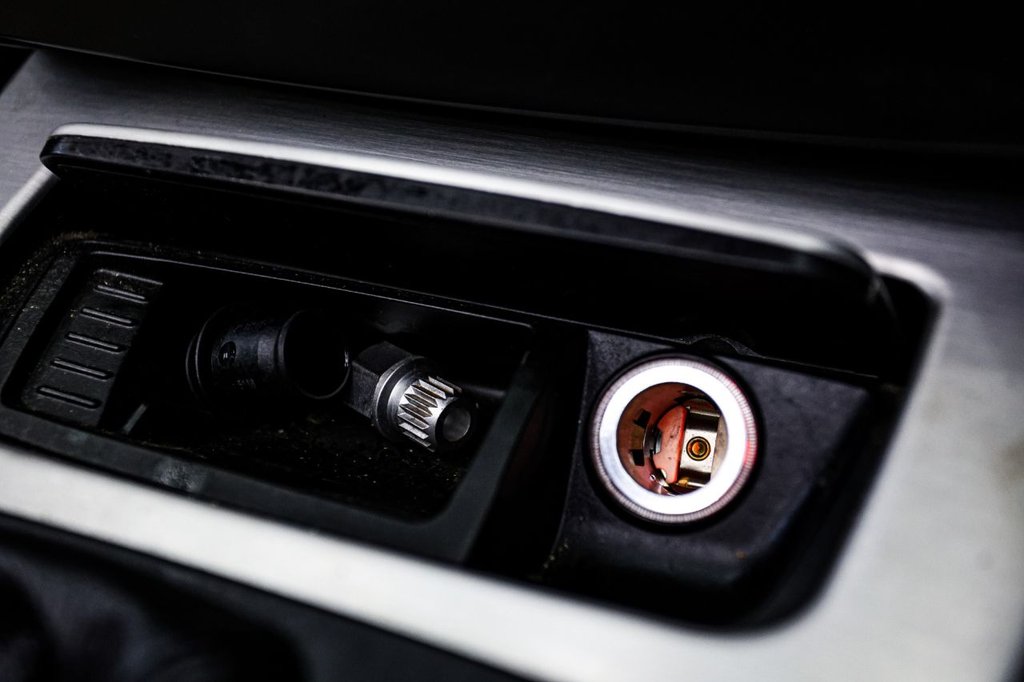 Used BMW 3 Series 2011 for sale - 77064822: Photo 44