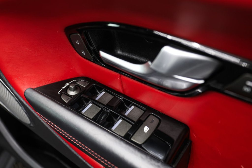 Used Land Rover Range Rover Evoque 2017 for sale - 76711294: Photo 32