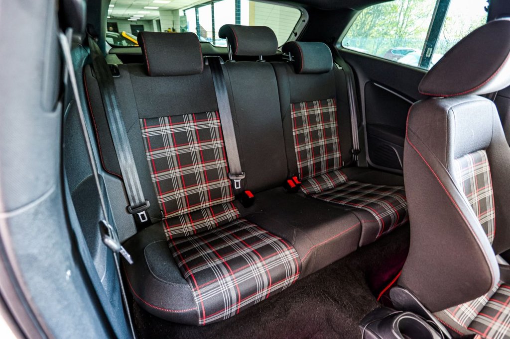 Used Volkswagen Polo 2016 for sale - 78181057: Photo 26