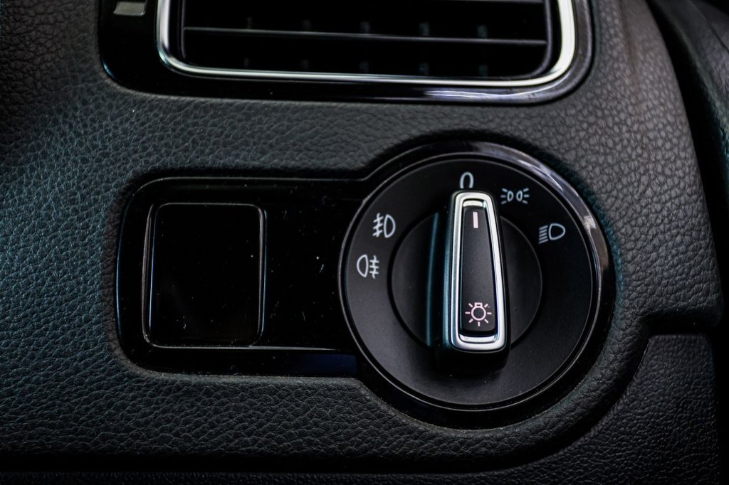 Used Volkswagen Polo 2016 for sale - 78181057: Photo 39